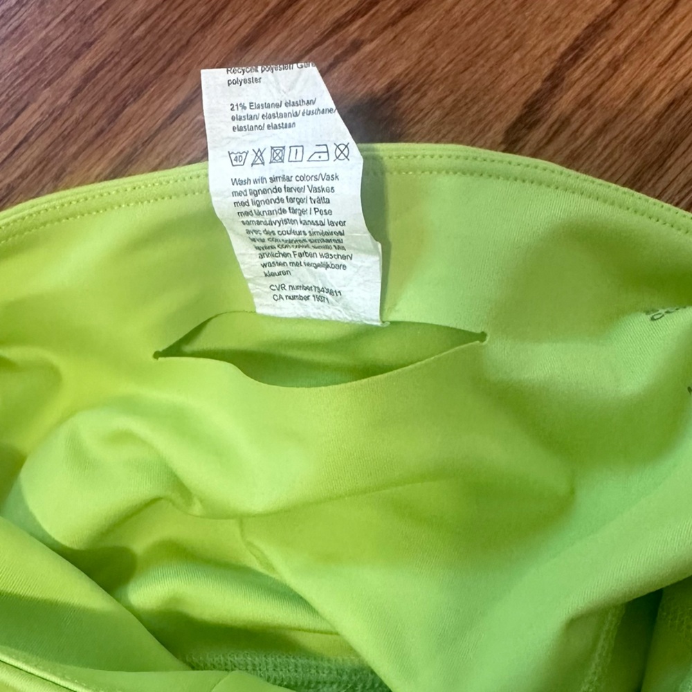 Girlfriend Collective Lime Green Recycled Polyester Sport Leggings - Picture 6 of 13